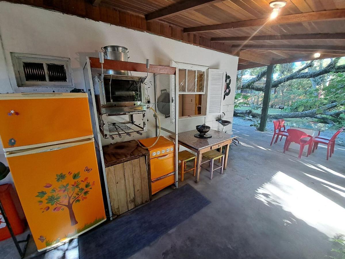 Casa Estilosa E Rustica Com Vista Para O Por Do Sol Da Ilha Do Mel! Bagian luar foto